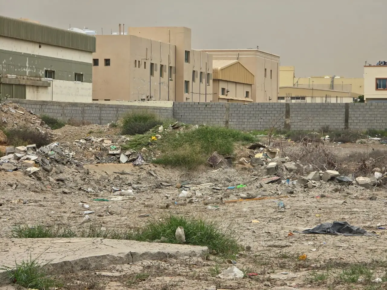 صور ارض الجرف صناعى (1) للبيع ارض بامارة عجمان منطقة الجرف الصناعيه تصريح البناء صناعى