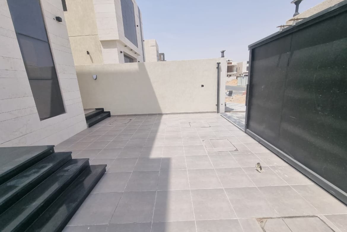 فيلا  شامل رسوم التمليك والتسجيل،